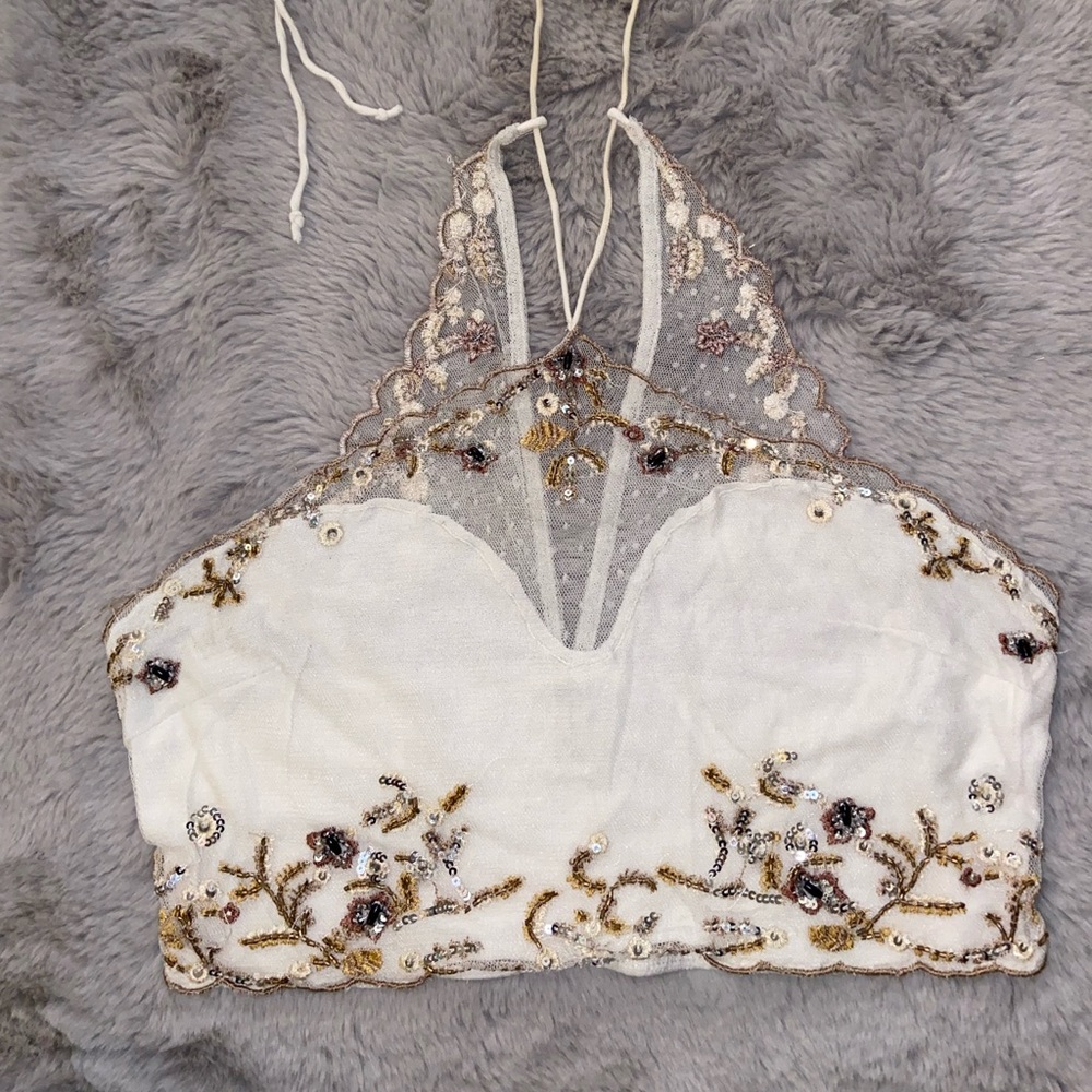 The most chic crop top.